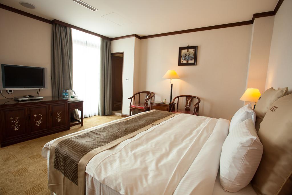 Rich Garden Hotel Taipei Exteriör bild