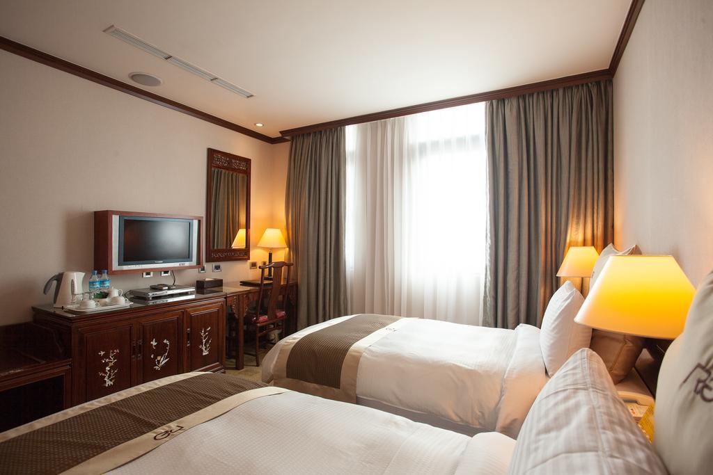 Rich Garden Hotel Taipei Exteriör bild